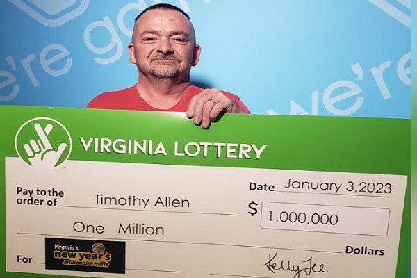 Truck driver wins $1M lottery jackpot after stopping for a barbecue sandwich image